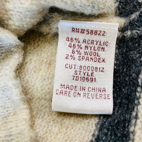 🌷MSSP Striped Light Weight Sweater - Picture 3 of 6